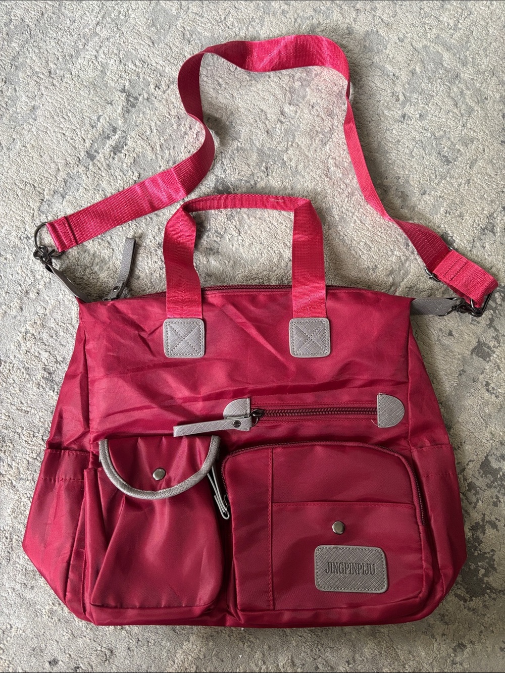Jingpinju Red massager bag with Multiple Front Pockets